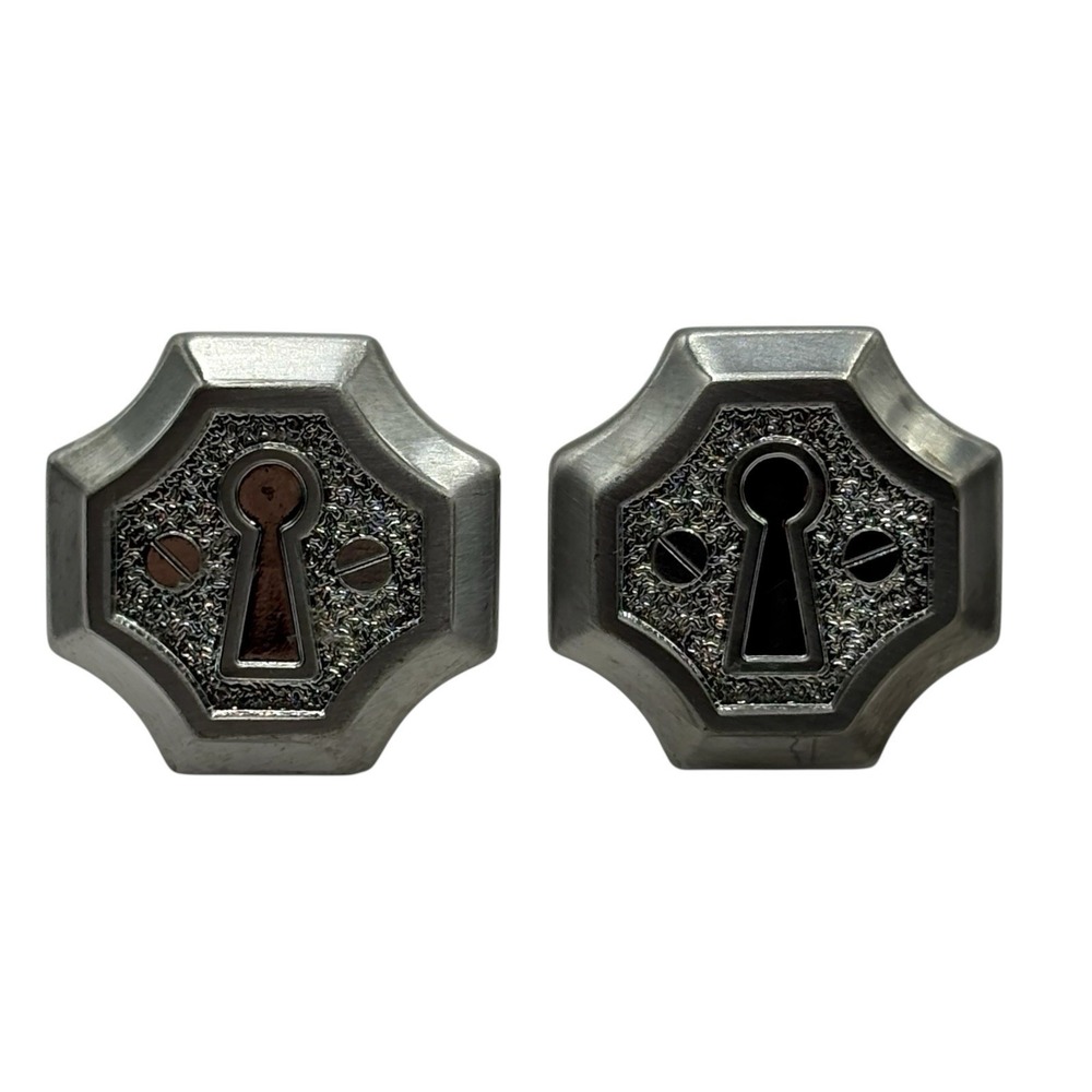 Hickok Keyhole Cufflinks Shiny Silver Tone Textured Vintage Ornate Unique Formal